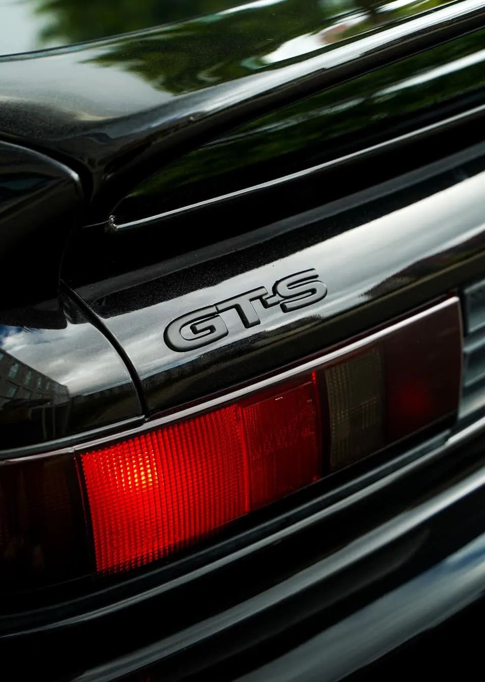 Toyota MR2 Metallic Black Wrap Front Angle